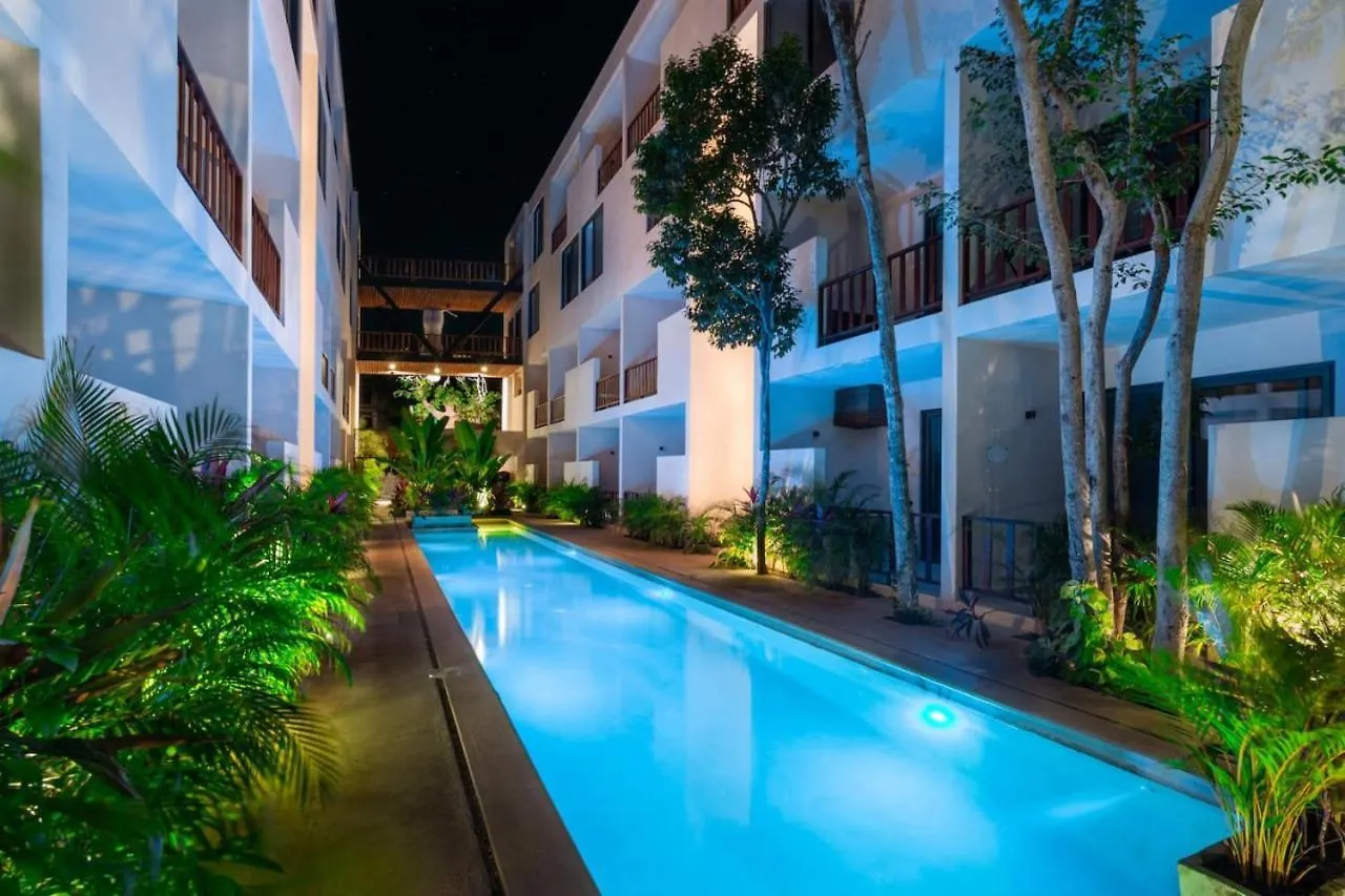 Luxury 2 Story Penthouse La Veleta 3Br Jacuzzi Apartment Tulum 0*,  Mexico