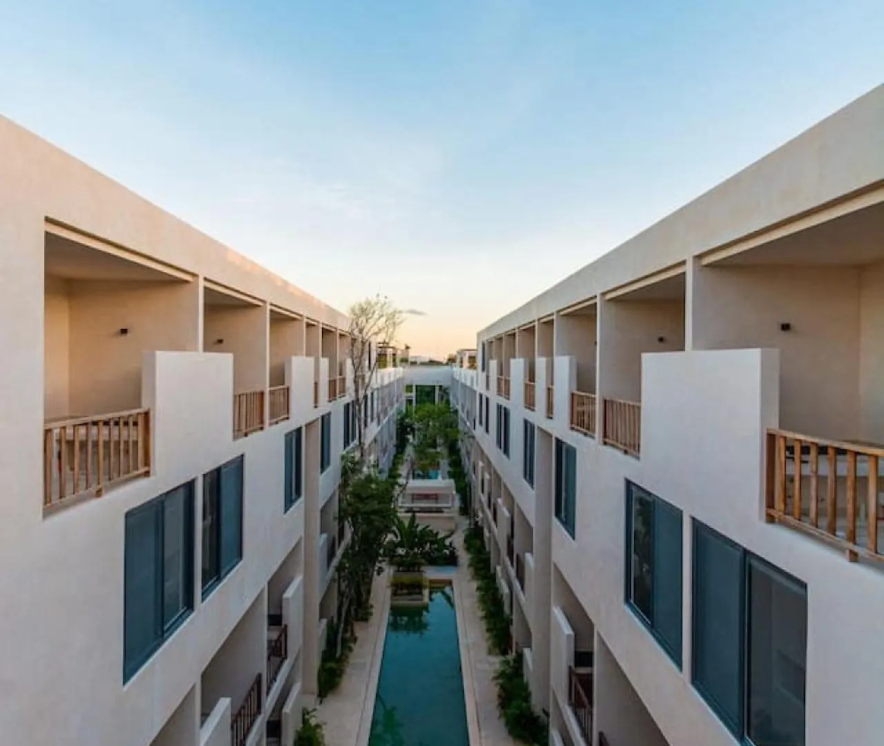 Luxury 2 Story Penthouse La Veleta 3Br Jacuzzi Apartment Tulum