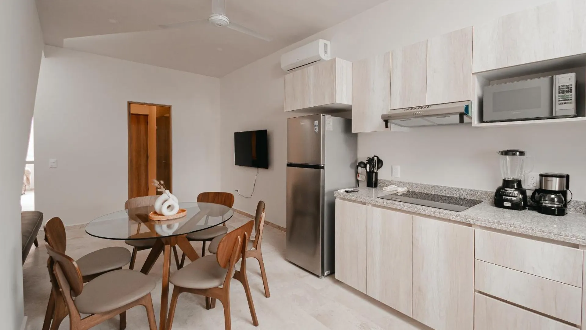Stylish 3Br Penthouse In Tulum Pool, Bbq, Gymアパートメント 0*,  メキシコ